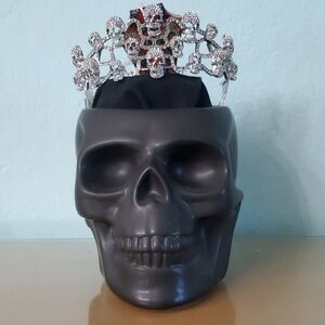 Skull Silver Crystal Crown